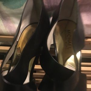 Michael kors women’s shoes size 9